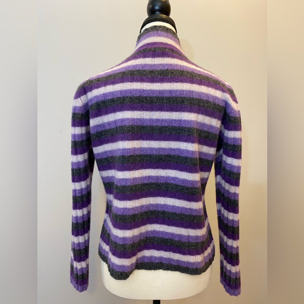 80% wool striped cropped sweater Size M EUC - Picture 3 of 11